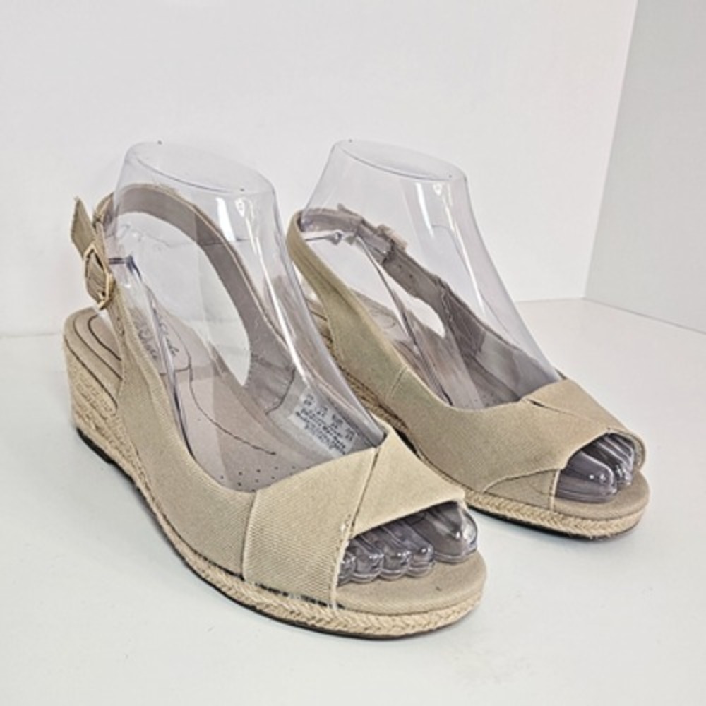 LifeStride Socialite Espadrille Wedge Tan Fabric Peep Toe Sandals Womens 6M NWOB
